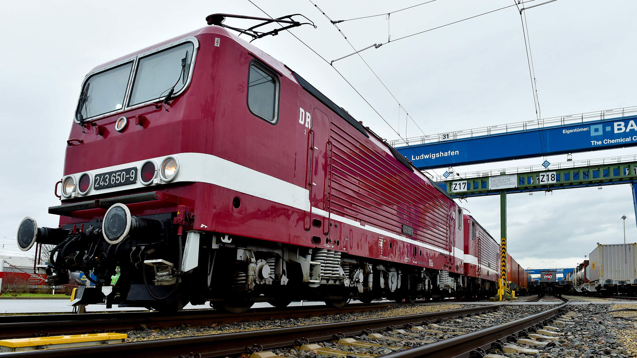 A DACHSER Rail Services szolgáltatásával indulnak a termékek Xi´an-ba.